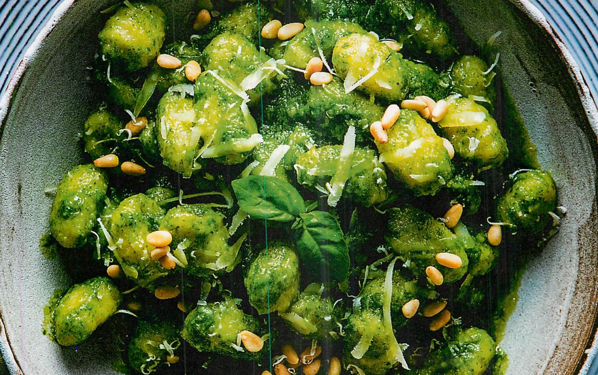 Cover Image of Gnocchi mit Basilikum-Pesto