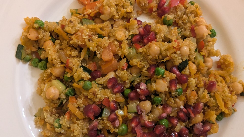 Cover Image of Quinoa Gemüse Pfanne mit Kichererbsen