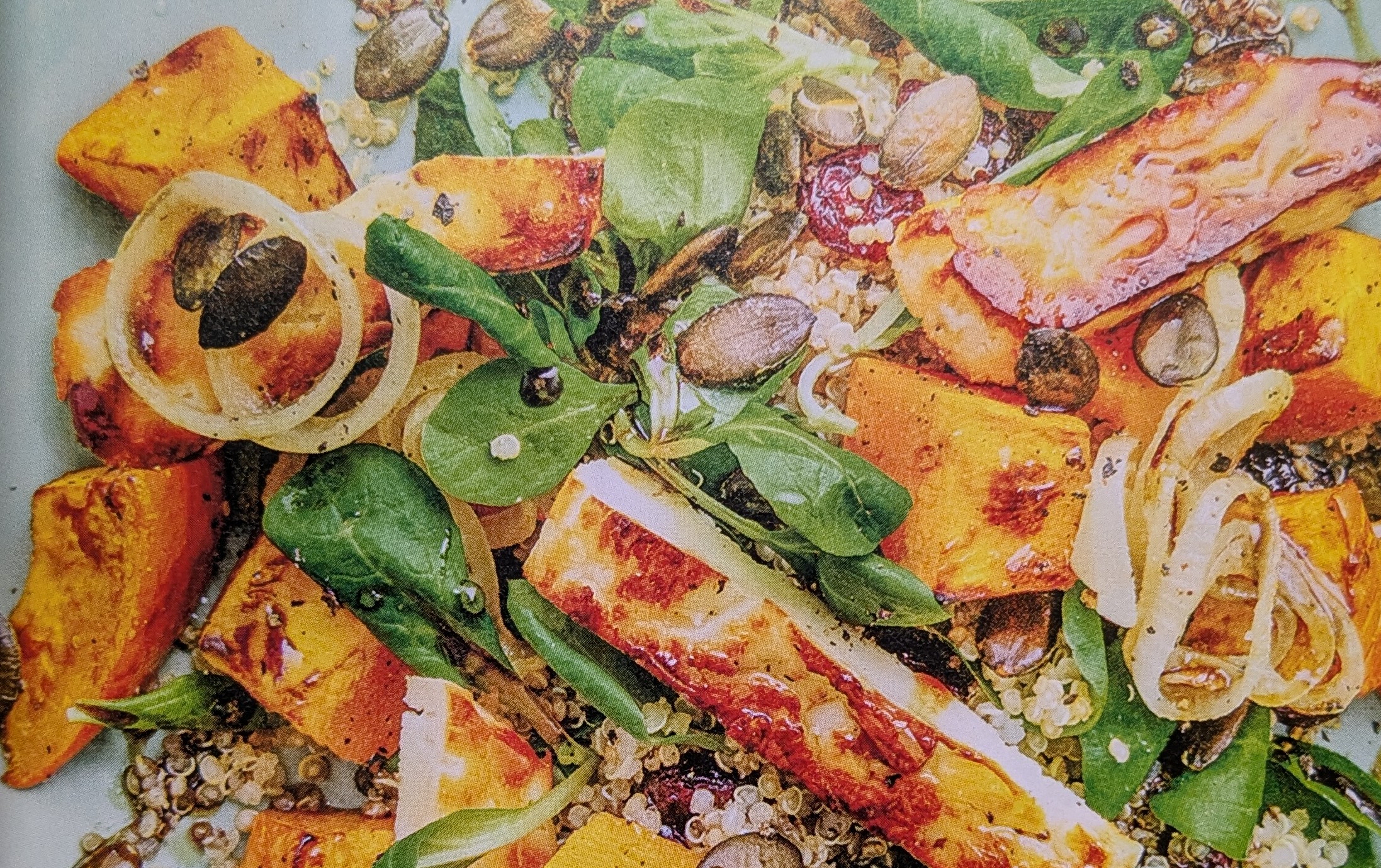 Cover Image of Kürbiswürfel mit Halloumi und Quinoa