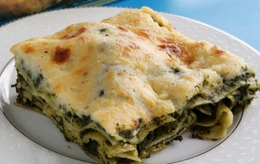Cover Image of Spinatlasagne mit Bechamelsauce