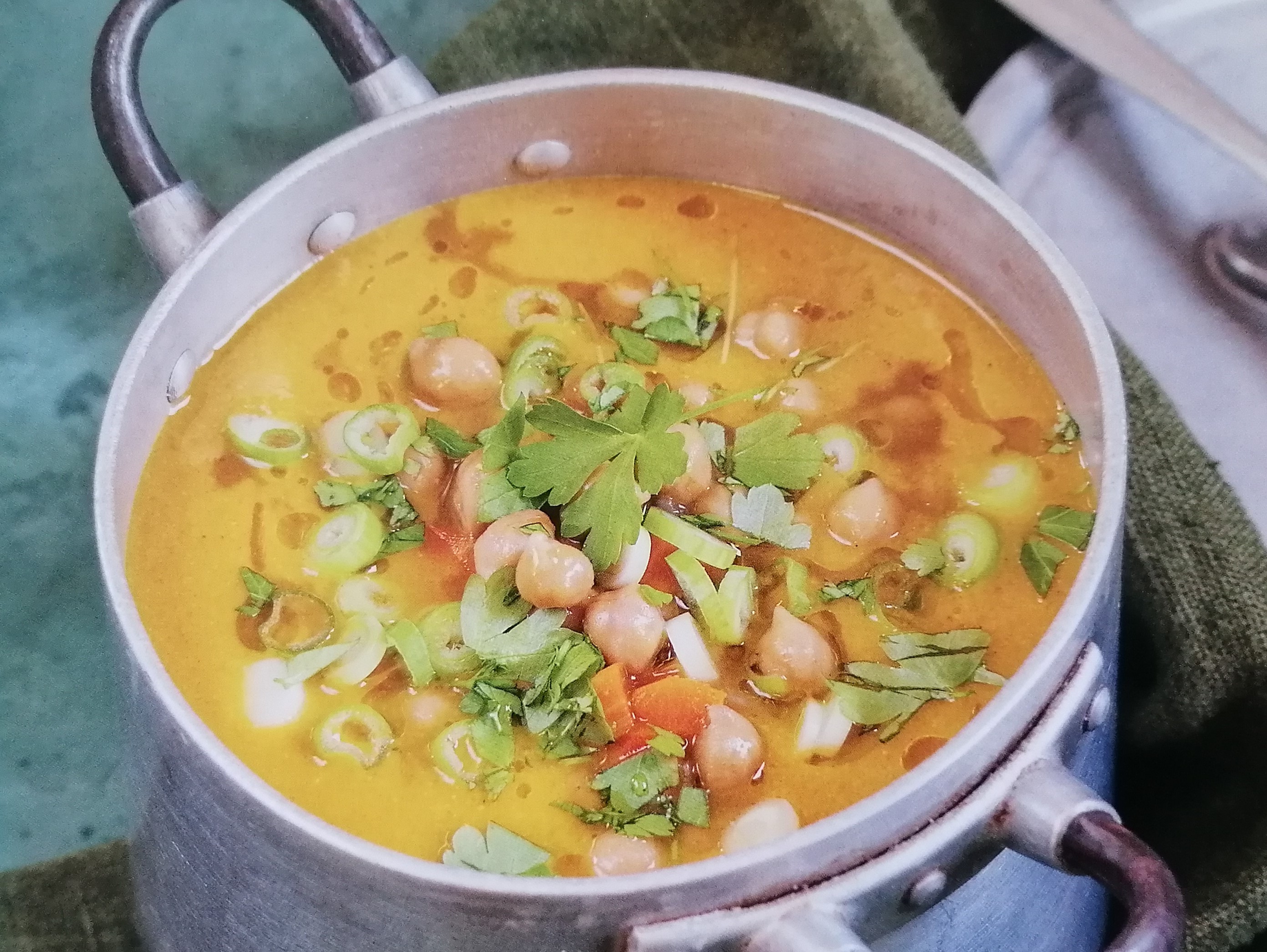 Cover Image of Kichererbsen-Karotten-Suppe